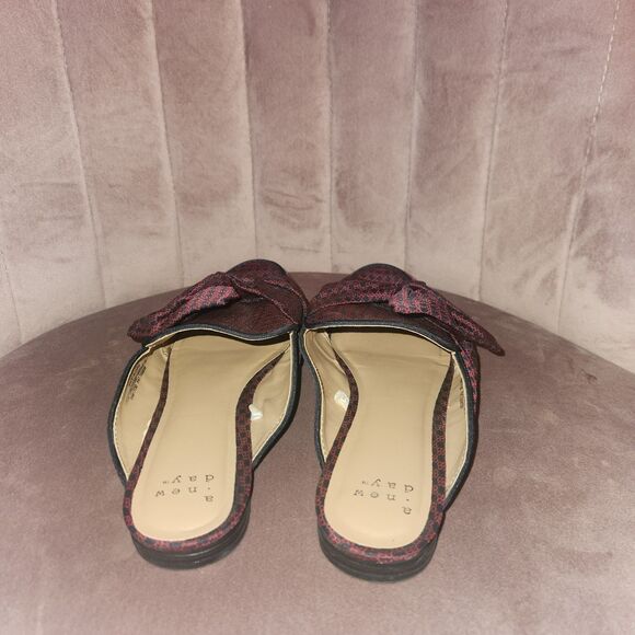 Women's Natalee Bow Backless Mules - A New Day Red/Blue Size 6.5 - Picture 3 of 6